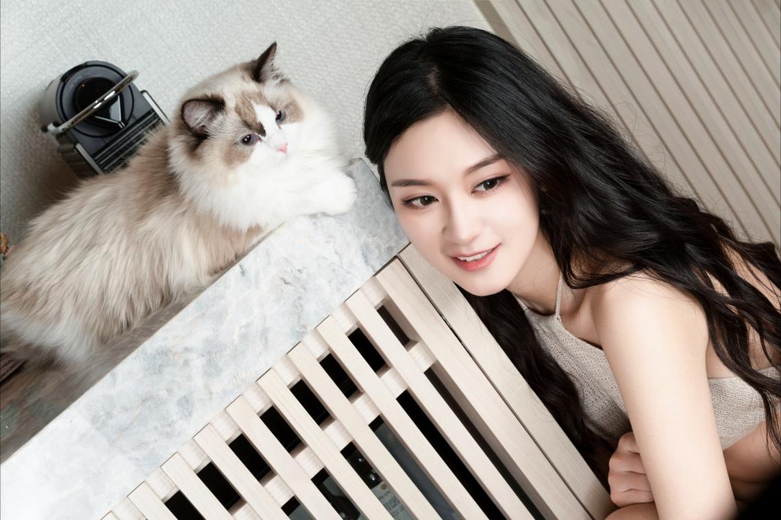 一抹青色入夏来 “青·韵”特展亮相成都金沙